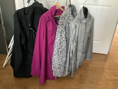 pour femme 4 manteaux printemps XL.  XXL  10$55$, View more