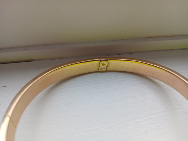 LOVE BRACELET- YELLOW 14 KARAT GOLD in Jewellery & Watches in City of Toronto - Image 4
