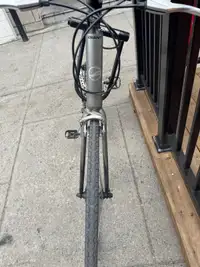 Vélo neufs utilisé quelque jour