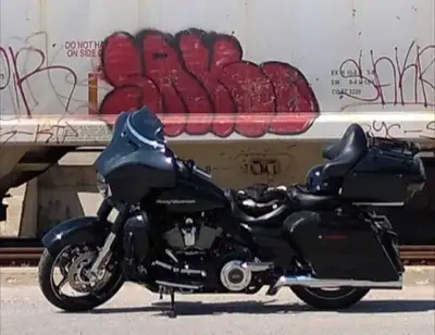 Harley Davidson CVO Street Glide Mint Condition with only 24,700km Well maintained Add ons Ohlins Re...