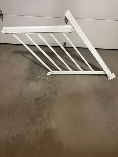 Single White Aluminum Railing 3 Step Stairs, View more