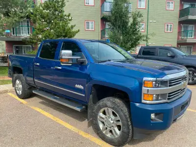 I am selling my 2015 2500HD Chevy Silverado High Country edition pickup for the simple reason of I d...