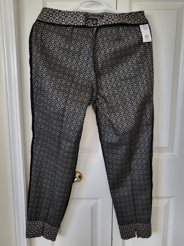 Brooks Brothers Geometric Tapestry Jacquard Pants in Women's - Bottoms in Calgary - Image 3