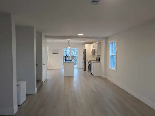 3 bedroom 2.5 bath for rent in Long Term Rentals in St. John's - Image 4