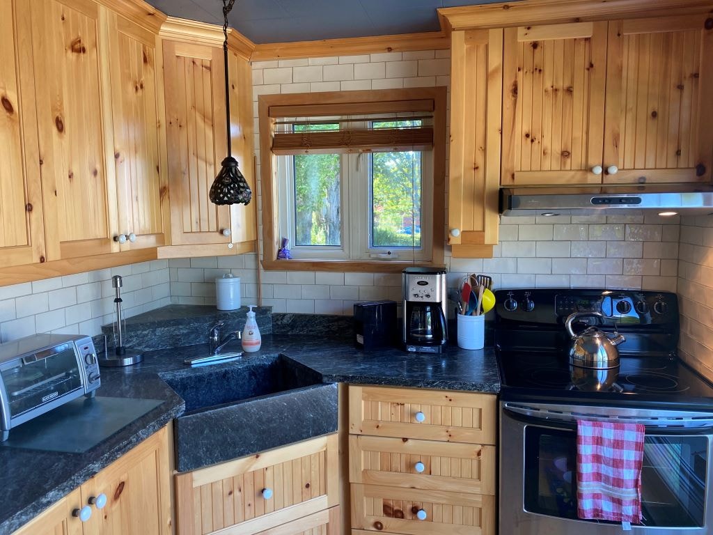 Maison complète meublée vue et accès sur le fleuve — photo 2
