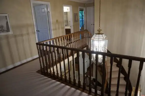 One bedroom room available near Leslie & Steeles