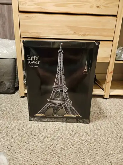 10307 LEGO Like, New in Box Eiffel Tower Complete Set  10001 pcs, View more