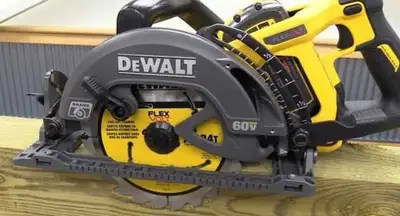 Dewalt 60V Max 7-1/4" Rear Handle Circular saw with 9Ah Battery, View more