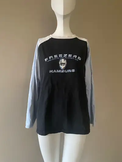 Check out our other ads! Pick up only in NW Parkdale. Firm price and cash only. Smoke & pet free hom...