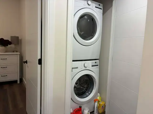 Bright & Quiet Main Floor Unit in Recently Built Triplex in Long Term Rentals in Pembroke - Image 12
