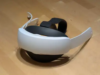 Meta Quest Elite Strap with Battery, View more