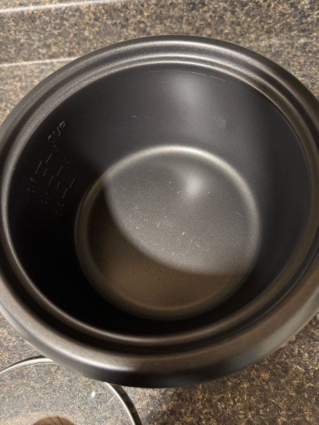 Rice Cooker & Steamer in Microwaves & Cookers in Strathcona County - Image 3