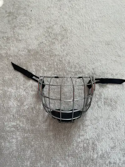 Bauer IMS 9.0 hockey helmet cage
, View more