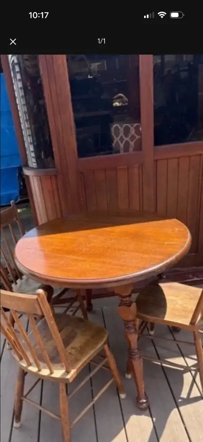VINTAGE SOLID WOOD MAPLE ROUND TABLE WITH 3 CHAIRS, View more