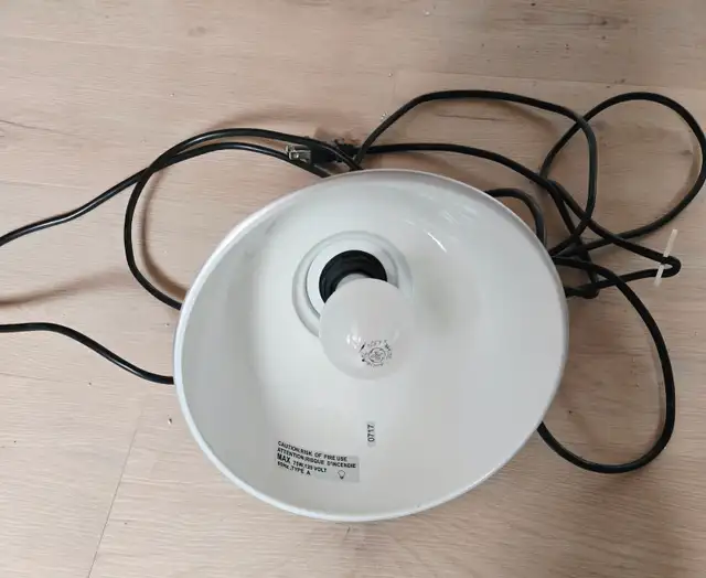 Luminaire plafond / Ceiling lamp in Indoor Lighting & Fans in Laval / North Shore - Image 2