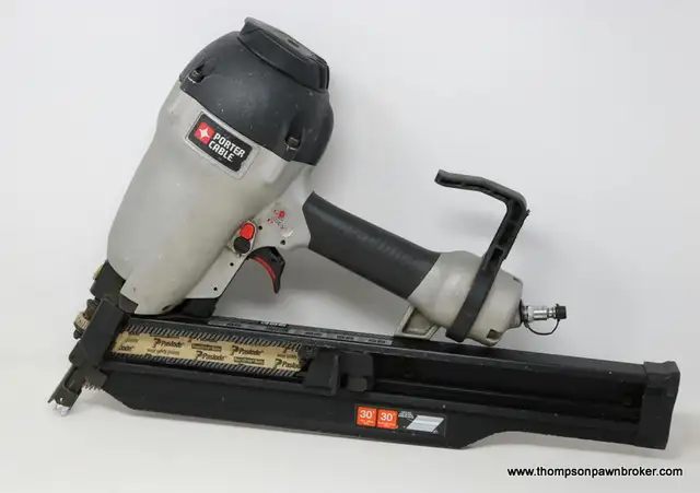 PORTER CABLE FC350B FRAMING NAILER in Other in Hamilton - Image 2