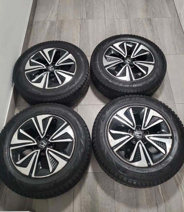Honda CRV rims with Winter Tires 225/65/17 in Tires & Rims in Oshawa / Durham Region