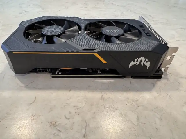 Nvidia GTX 1650 TUF Gaming in Desktop Computers in City of Montréal - Image 4