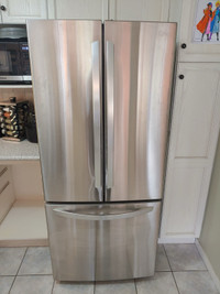 30inch LG stainless fridge 