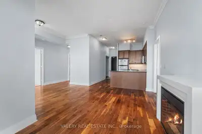 2 Bedroom Condo for Lease in Mississauga(Utilities included).