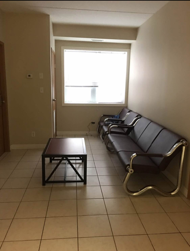 Waterloo Student Housing in Room Rentals & Roommates in Kitchener / Waterloo - Image 2