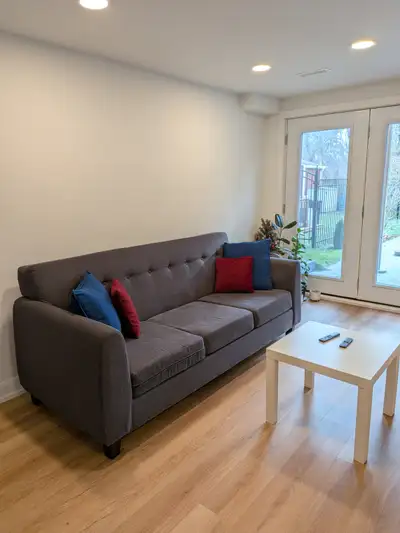 Beautifull couch for sale.  Hardly used., View more