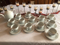 Noritake Contemporary fine China /cups /saucers/ teapot
