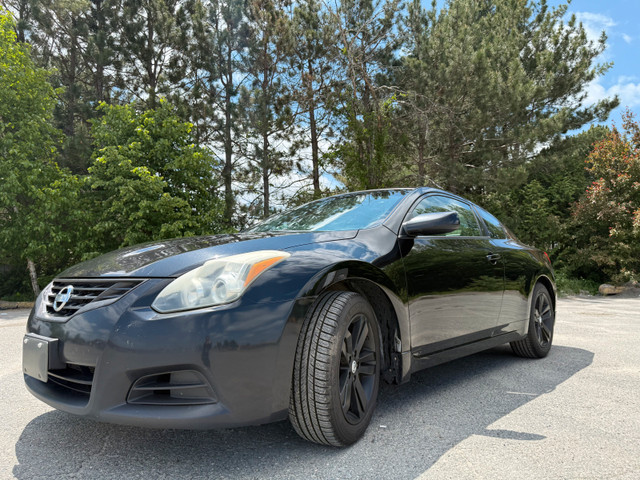 Certified Sporty Nissan Altima Coupe in Cars & Trucks in Sudbury - Image 2