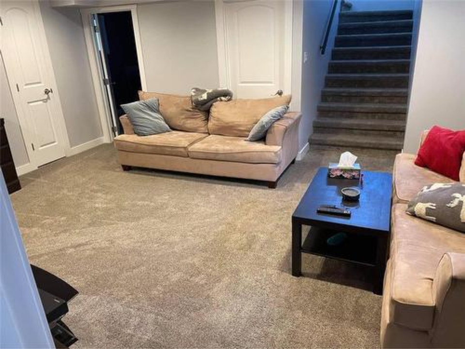 3 bedroom Oakville, Manitoba duplex for rent 5