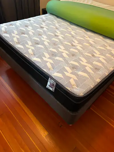 Queen bed set, View more