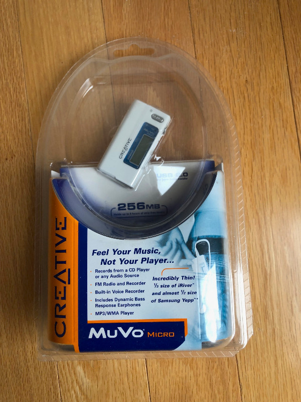 Creative MuVo Micro N200 256 MB MP3 Player White Brand New in iPods & MP3s in Markham / York Region