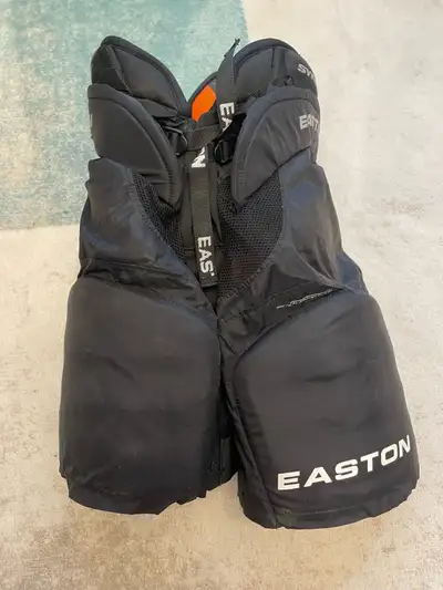 Easton synergy EQ30 hockey pants size junior large, View more