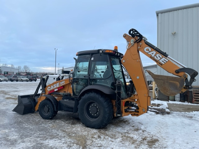 2019 Case 580SN Loader Backhoe in Heavy Equipment in Red Deer - Image 4