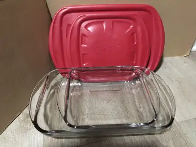 Glass Bakeware set with plastic lids , View more