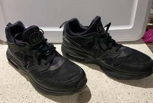 Nike Air Max Size 11 | Kijiji in Ontario. - Buy, Sell & Save with Canada's  #1 Local Classifieds.