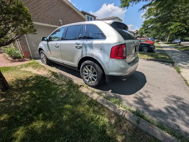 2012 Ford Edge530755328022958081