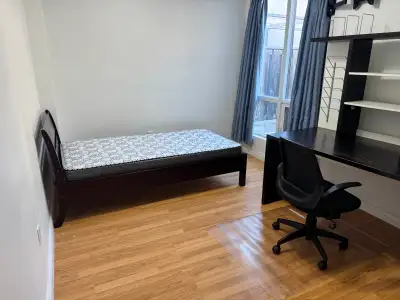 364 the East mall, bright and quiet rooms, 3rd floor, available now .You live with 2 professionals....