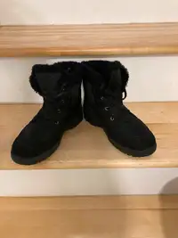 Artica Black Snow Shoes - 37 Size