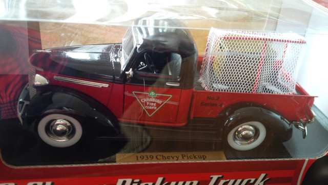 Liberty Die-Cast Canadian Tire 1939 Chevy Pick-Up Truck 1:24 NIB in Arts & Collectibles in Stratford - Image 2