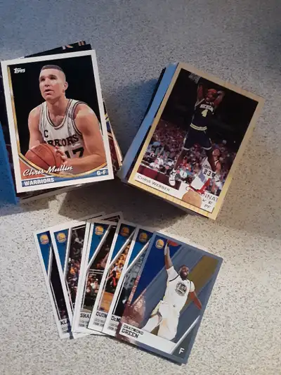 Lot de 146 cartes de Basketball differentes des WARRIORS de GOLDE-STATE de la NBA.....annees 90 et p...