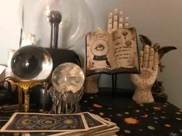 readings by Christopher European Psychic63611983313281123