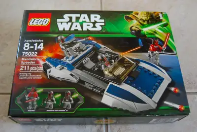 NEW Lego Star Wars 75022 Mandalorian Speeder, View more
