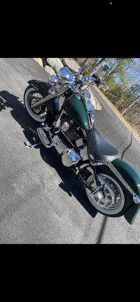 HERITAGE CLASSIC SOFTAIL  2004  Forest Green/Chrome