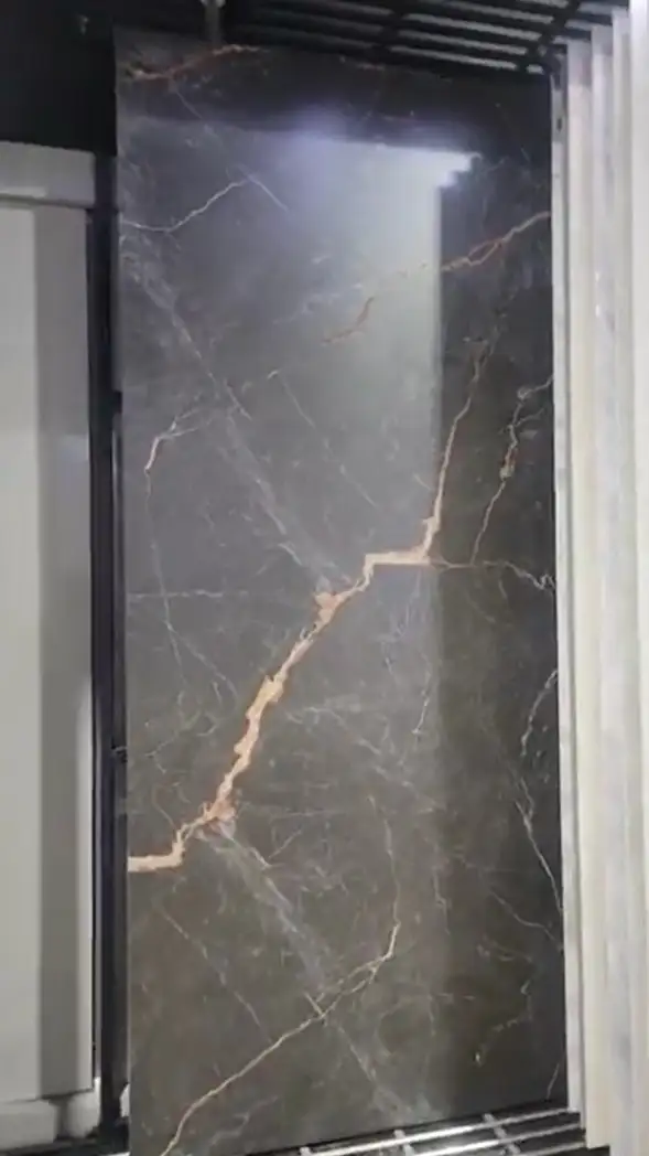 Kitchen Cabinets Available for sale including countertop in Cabinets & Countertops in City of Toronto - Image 4