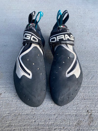 Scarpa Drago Rock climbing shoes. Size 41.5. 