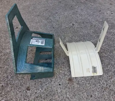 2 New Hose Hangers, View more