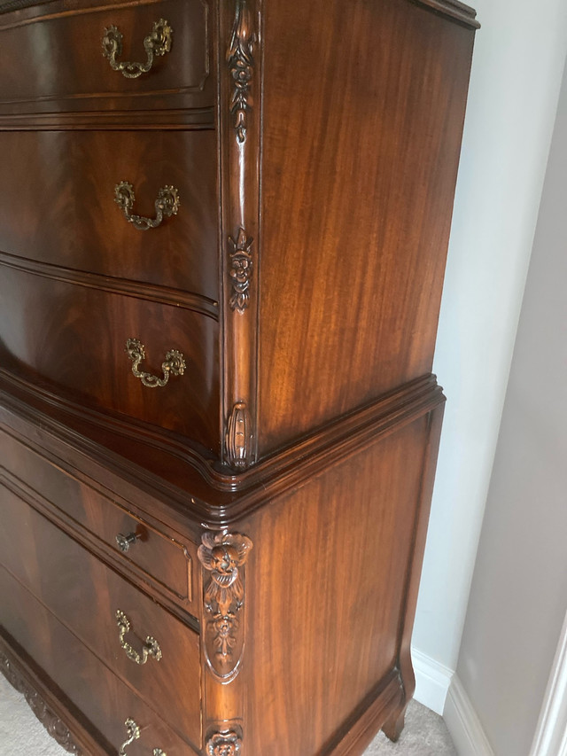 2 piece vintage bedroom set of dressers in Dressers & Wardrobes in Mississauga / Peel Region - Image 2