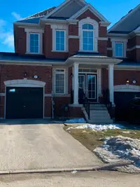 4 Bedroom House in Collingwood at $2700 per Month