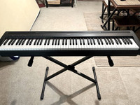 Yamaha digital piano P-85 with stand and pedal