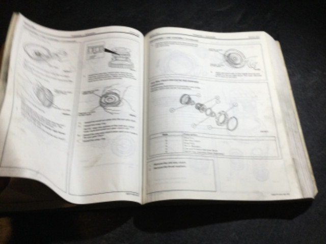 1993 Ford Probe OEM Service Manual in Non-fiction in Parksville / Qualicum Beach - Image 2